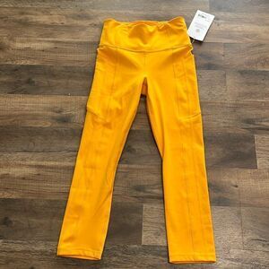 Athleta Ultimate Stash II Capri leggings size XXS